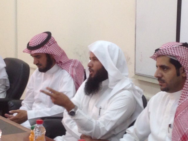 كلية المجتمع بالدوادمي تستقبل طلابها المتسجدين